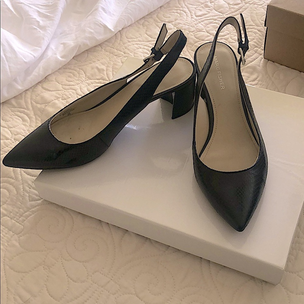 Marc Fisher snakeskin leather black slingbacks